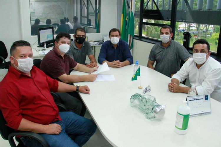 Prefeitos do Paraná levam a Ortega e Tasso as demandas de seus Municípios
