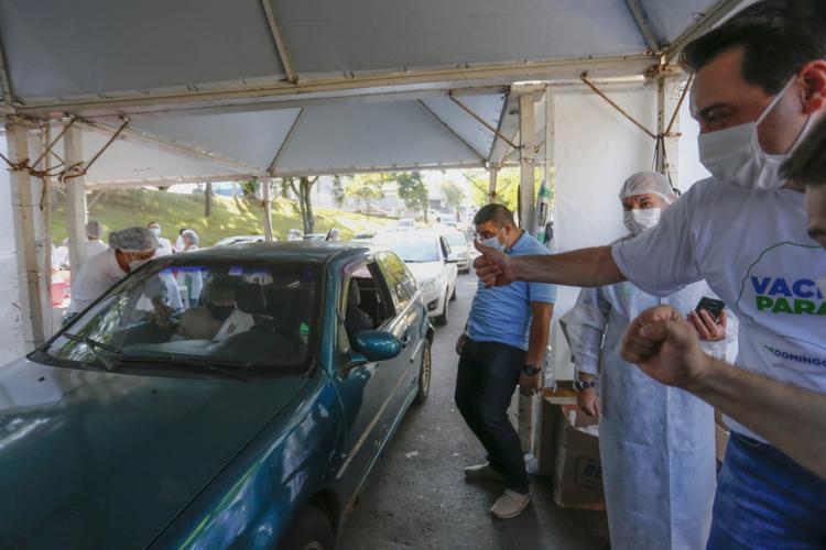 Municípios do Paraná aderem à Vacinação de Domingo a Domingo