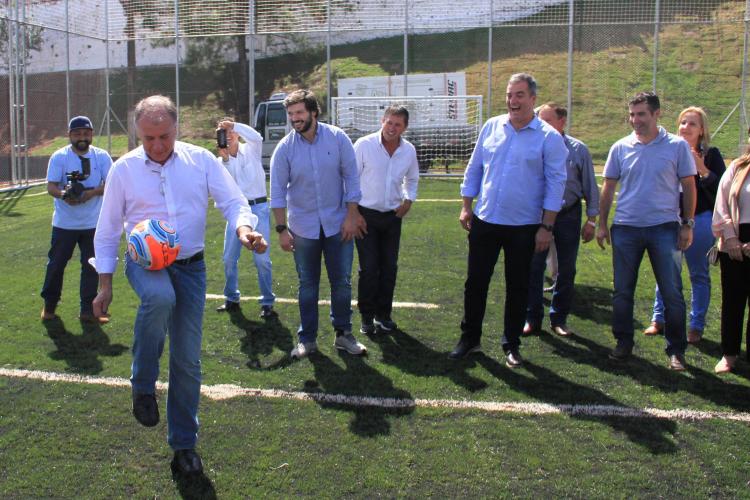 Vista azul e participe da Campanha de Solidariedade e Conscientização sobre Autismo