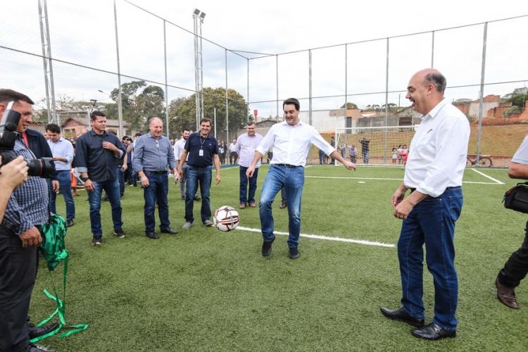 Meu Campinho resgata valores e une famílias no mesmo espaço urbano