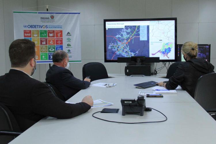 Prefeitos conhecem Projetos, Ações e ferramentas modernas da SEDU e Paranacidade que beneficiam aos Municípios