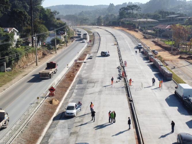 Governador libera R$ 50 milhões e autoriza nova fase da duplicação da Rodovia dos Minérios
