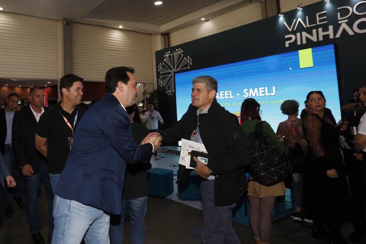 Governo lança Programa Geração Paraná Digital para ampliar capacitação em TI e criar um celeiro de cérebros inovadores