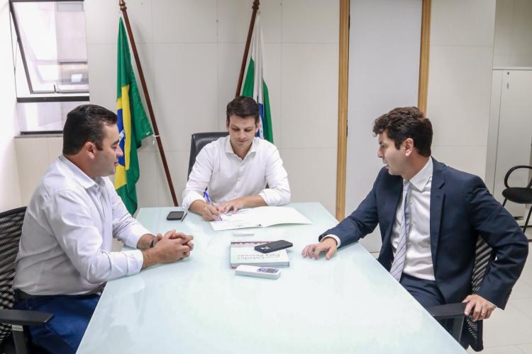 Guamiranga recebe R$ 3,6 milhões do Estado para pavimentação de vias urbanas