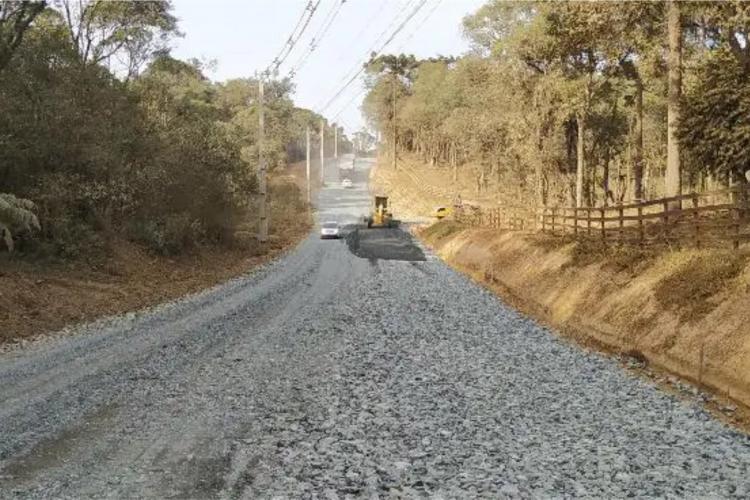 Com apoio do Governo, Piên e Tuneiras do Oeste vão revitalizar Estradas Vicinais