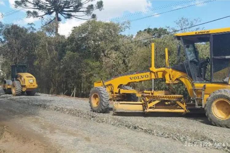 Com apoio do Governo, Piên e Tuneiras do Oeste vão revitalizar Estradas Vicinais