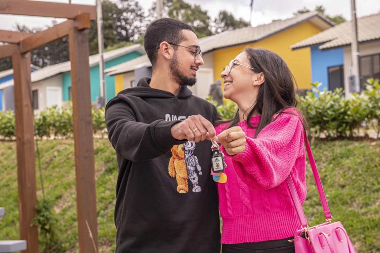 Estado investe R$ 1,8 milhão para apoiar famílias em Conjunto de 266 casas em Ponta Grossa