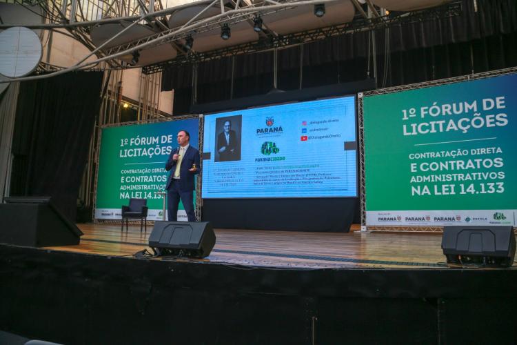 Governo reúne mais de 900 técnicos municipais em Fórum sobre Nova Lei de Licitações