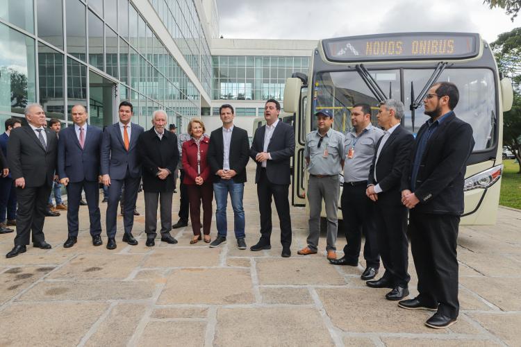 ião Metropolitana de Curitiba recebe 100 ônibus para renovação da frota de Transporte Coletivo