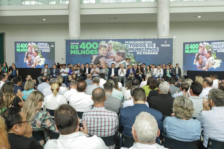 Prefeitos enaltecem repasse de R$ 455 milhões do Governo do Estado aos Municípios