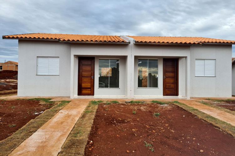 Famílias de Quatro Pontes conquistam Casa Própria com ajuda do Governo do Estado