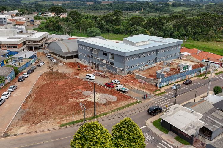 Governo investe R$ 150 milhões em CMEIs e escolas municipais de 106 cidades do Paraná