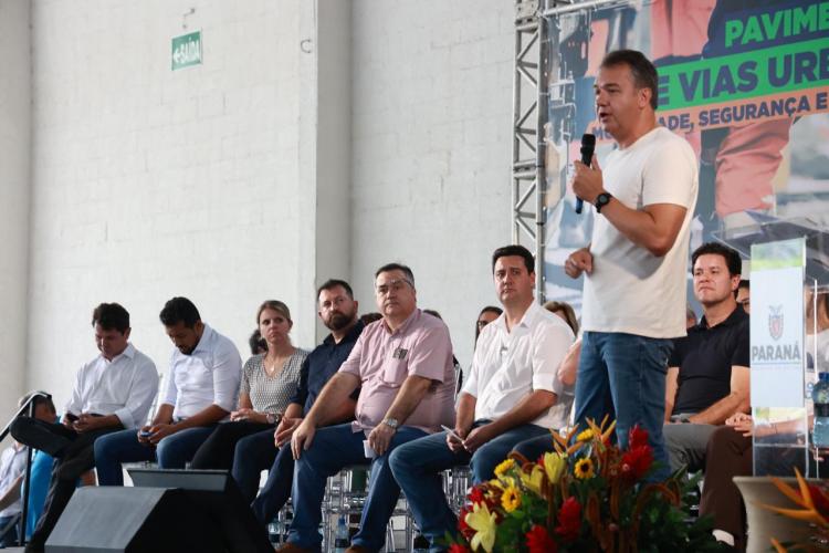 Governador anuncia R$ 10 milhões para Nova Maternidade e Pavimentação em Guaratuba