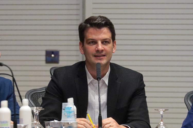 Governo e BNDES iniciam estruturação de VLT entre Curitiba e São José dos Pinhais