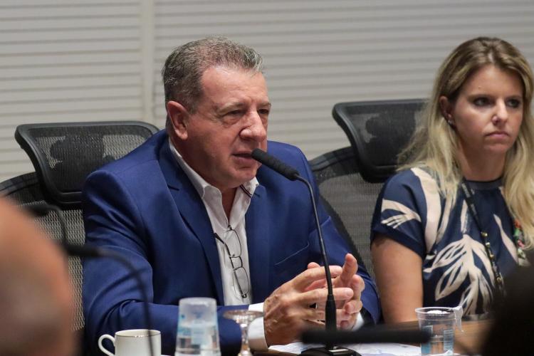 Governo e BNDES iniciam estruturação de VLT entre Curitiba e São José dos Pinhais