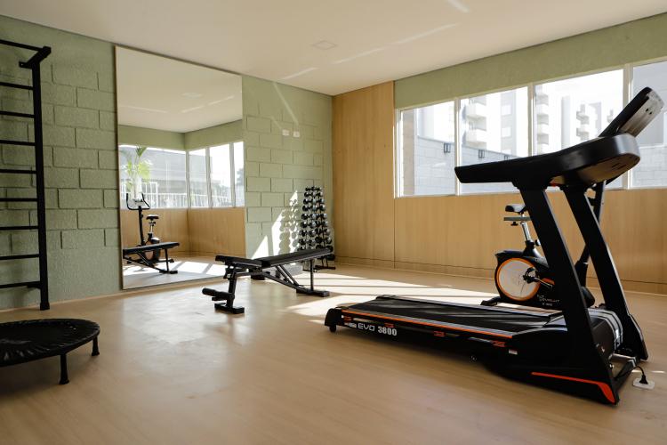 Com o apoio do Estado, 200 moradores de Maringá ganham as chaves da Casa Própria