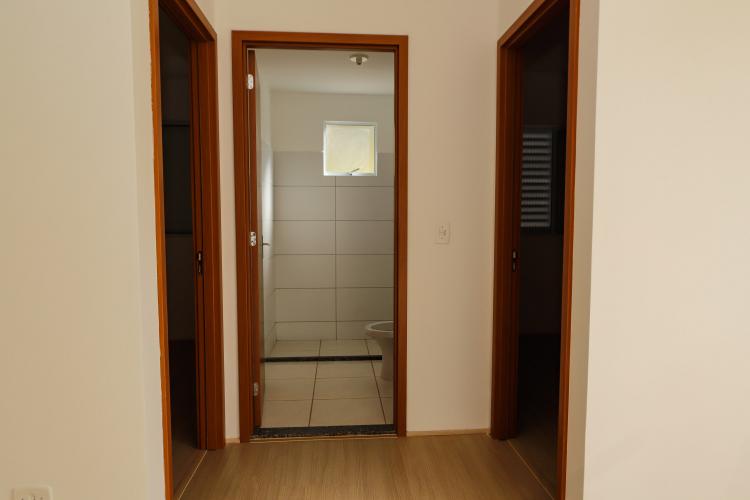 Com o apoio do Estado, 200 moradores de Maringá ganham as chaves da Casa Própria