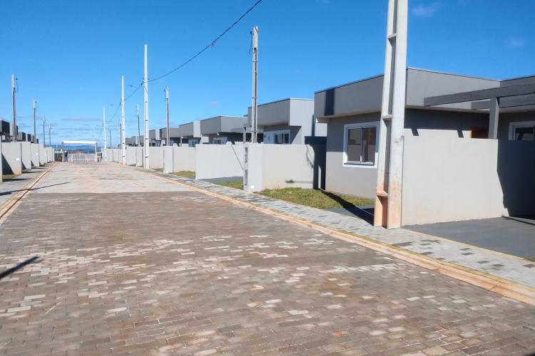 Governo entrega as chaves da Casa Própria a 28 famílias de Ponta Grossa