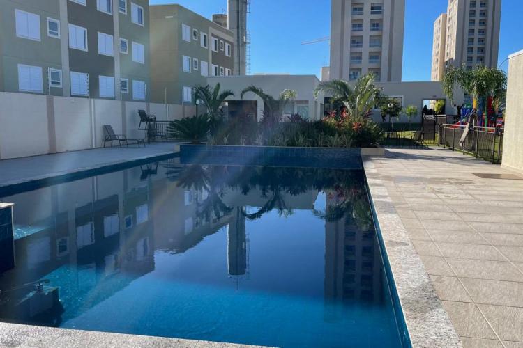 Em Londrina, 192 famílias conquistam apartamentos com apoio do Estado