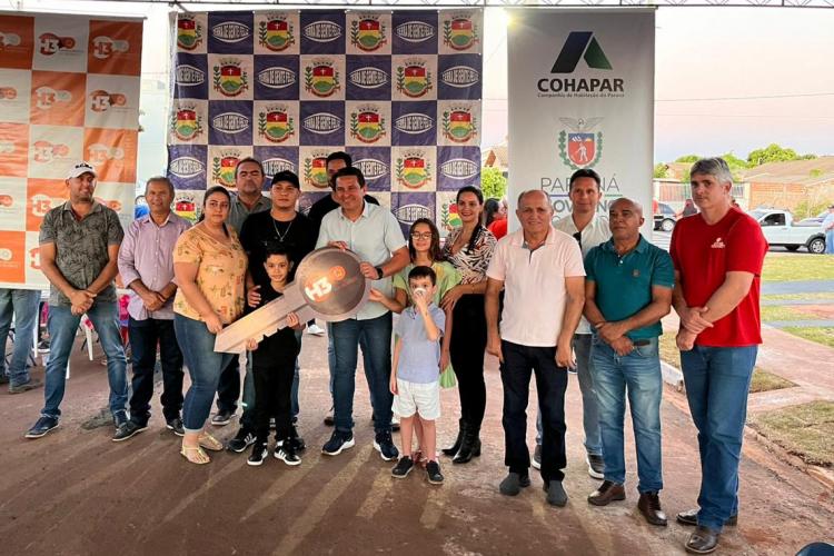 Com apoio do Estado, 40 famílias de Santa Cruz de Monte Castelo conquistam Casa Própria