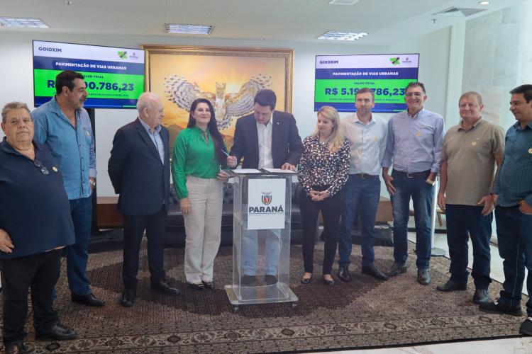 Governo libera R$ 45,1 milhões para 10 Cidades no Programa Asfalto Novo, Vida Nova