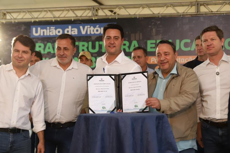 Governador libera R$ 18,5 milhões para pavimentação e iluminação em União da Vitória