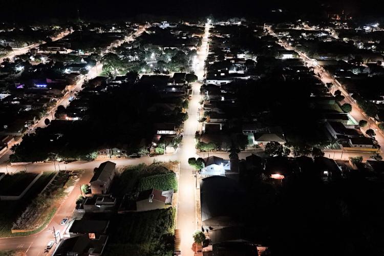Pela primeira vez, mais de 50% das Luminárias dos Municípios paranaenses são LED