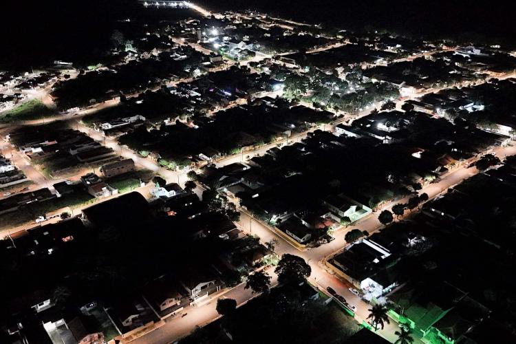 Pela primeira vez, mais de 50% das Luminárias dos Municípios paranaenses são LED