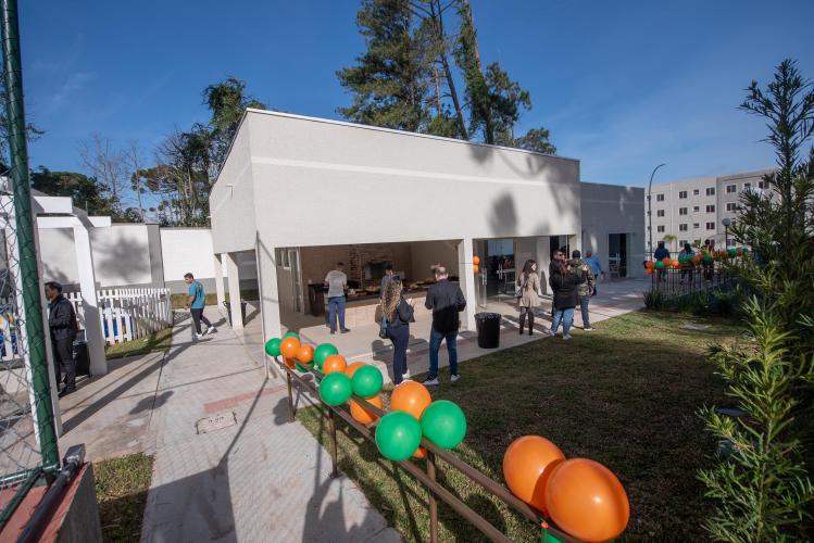 COHAPAR entrega as chaves de novo Residencial que beneficia 256 famílias em Curitiba