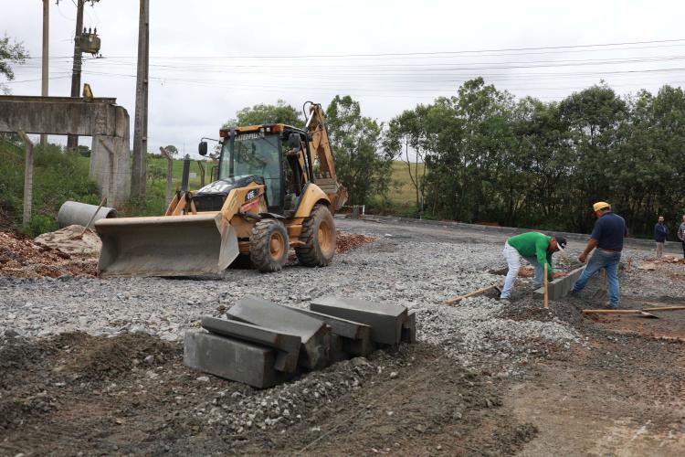 Asfalto Novo, Vida Nova Estado já liberou mais de R$ 1 bilhão para 225 municípios do Paraná