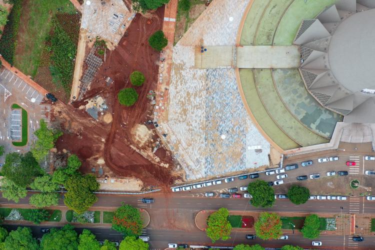 Mais de metade das obras do Eixo Monumental de Maringá já foi concluída