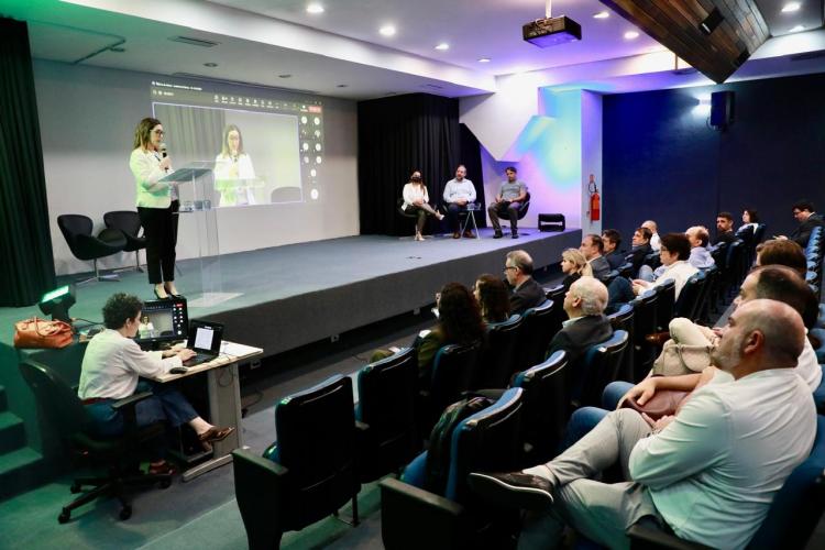 Audiência pública da Fábrica de Ideias discute licitação para obras do futuro hub de inovação