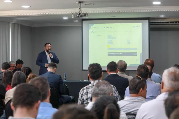 Secid apresenta programas de desenvolvimento urbano e regional aos prefeitos da Região Metropolitana de Curitiba
