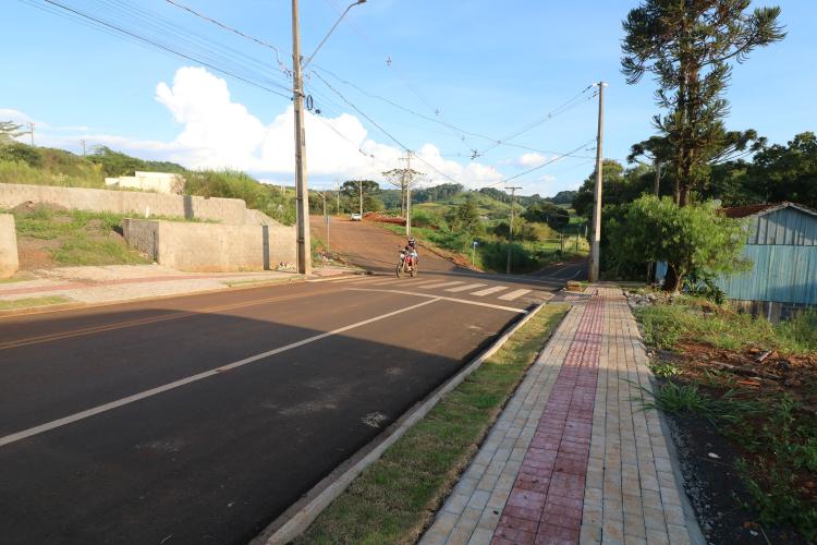 R$ 1 bilhão em pavimentação Asfalto Novo, Vida Nova transforma as pequenas cidades