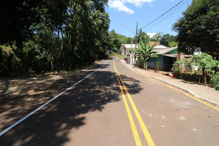 R$ 1 bilhão em pavimentação Asfalto Novo, Vida Nova transforma as pequenas cidades