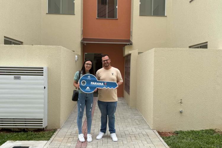 Com apoio do Casa Fácil Paraná, famílias de Araucária conquistam imóveis próprios