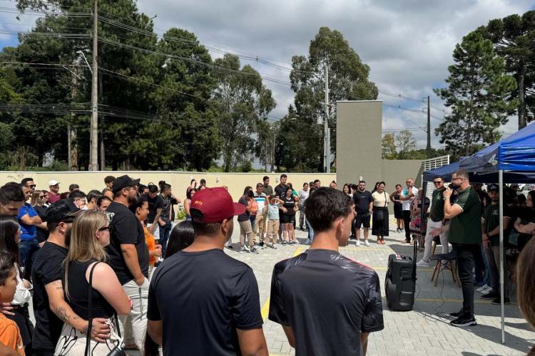 Com apoio do Casa Fácil Paraná, famílias de Araucária conquistam imóveis próprios