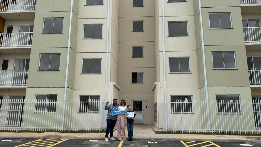 Recursos estaduais ajudam 144 famílias de Almirante Tamandaré a conquistarem a casa própria