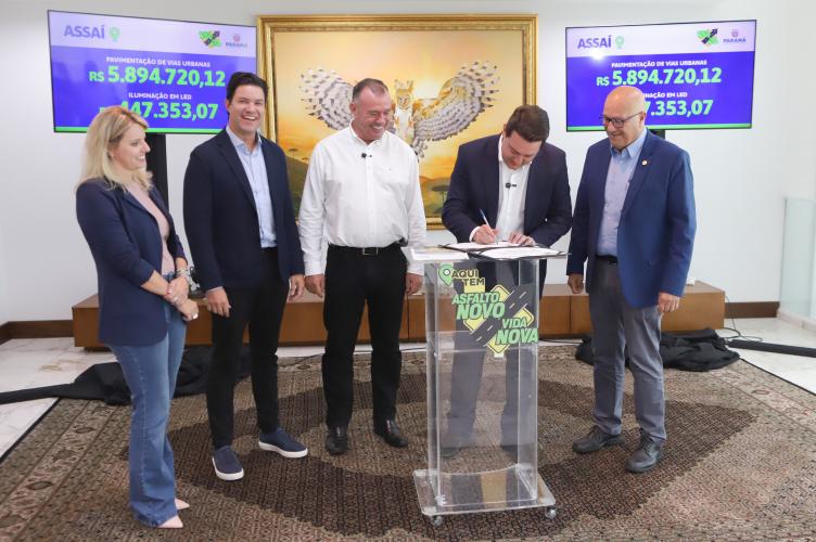 Asfalto Novo, Vida Nova: mais 8 municípios recebem R$ 51,2 milhões para pavimentação e iluminação