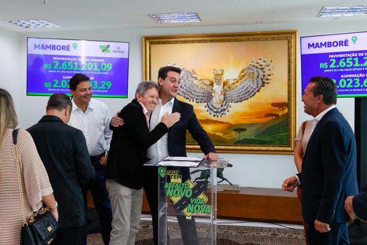 Ratinho Junior libera mais R$ 33,6 milhões para nove cidades