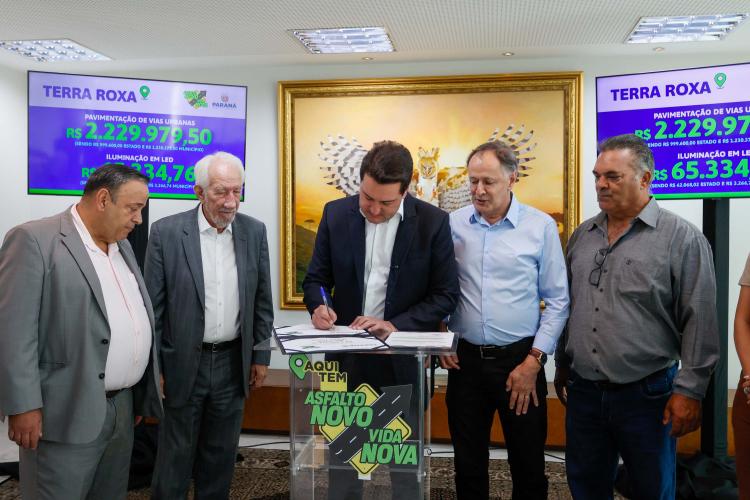 Ratinho Junior libera mais R$ 33,6 milhões para nove cidades