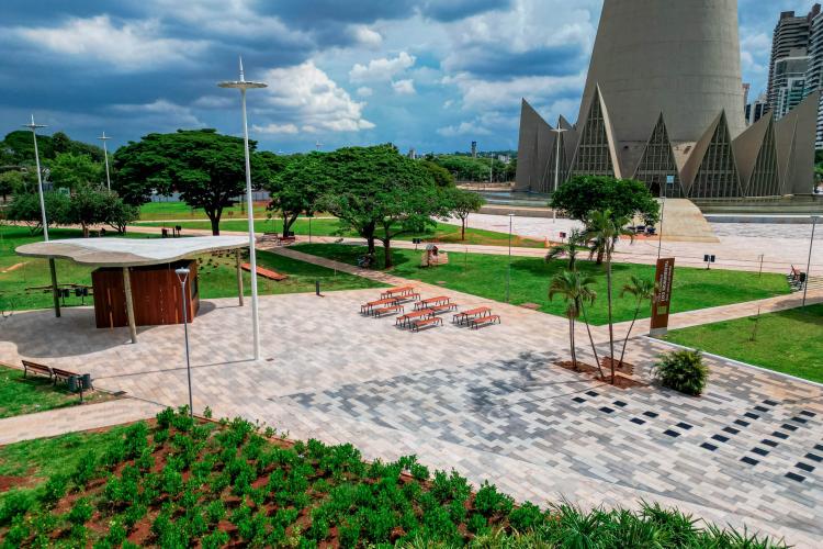Grande revitalização em Maringá: obras do Eixo Monumental chegam a 65%