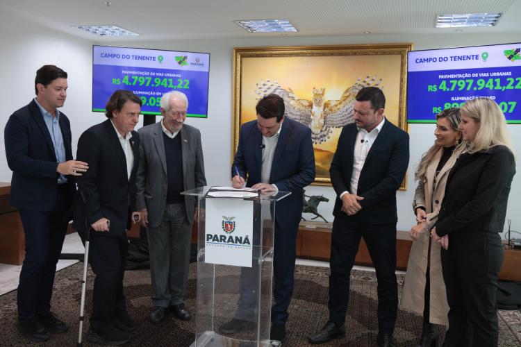 Governo libera mais R$ 36,5 milhões para o Asfalto Novo, Vida Nova em nove Municípios