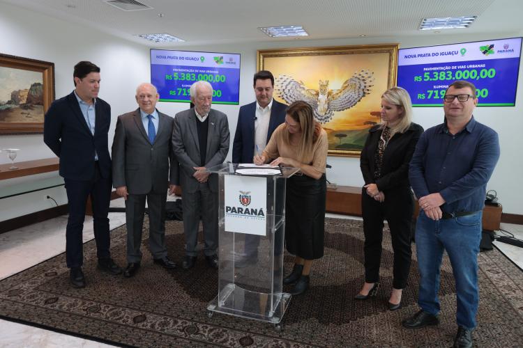 Governo libera mais R$ 36,5 milhões para o Asfalto Novo, Vida Nova em nove Municípios