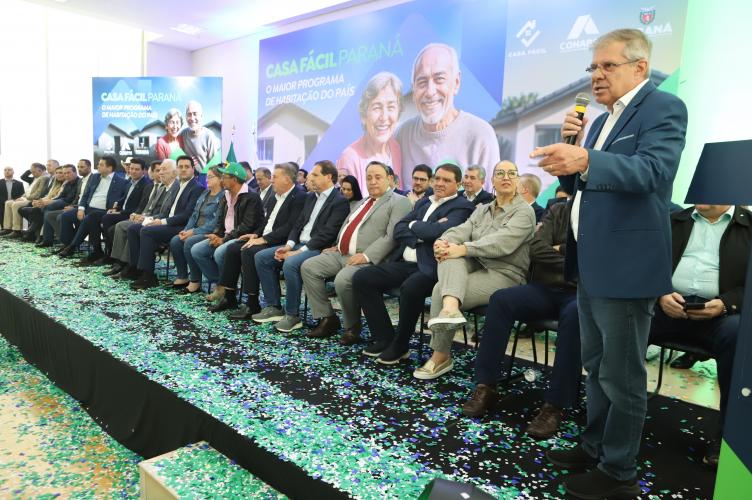 Estado vai investir mais R$ 100 milhões para regularizar 50 mil imóveis em todo o Paraná