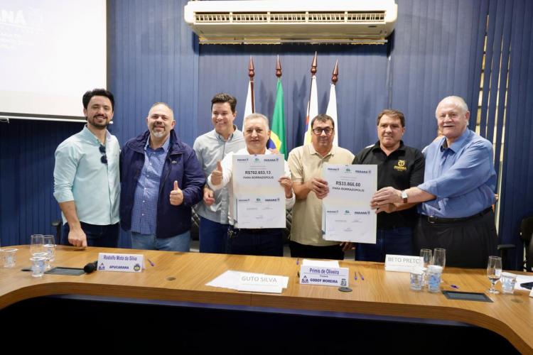 Vale do Ivaí tem homologadas três licitações para recape, equipamentos de informática e ampliação de Praça