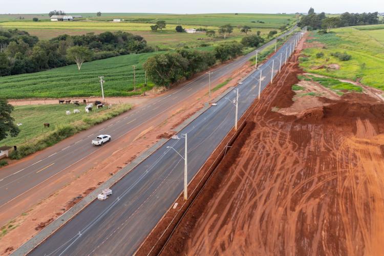 Ângulo e Flórida têm pavimentações avançadas no Asfalto Novo, Vida Nova