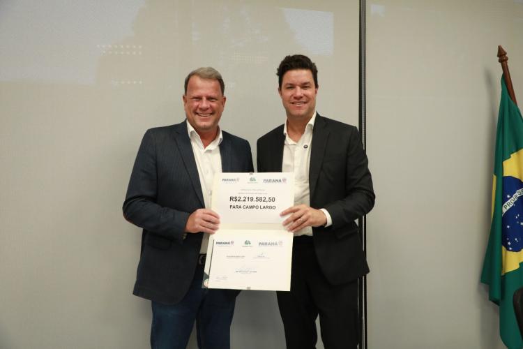 Iluminação, barracão, asfalto e capela: Cidades libera R$ 11,7 milhões em investimentos para seis municípios Foto: Valdelino Pontes/SECID-PR