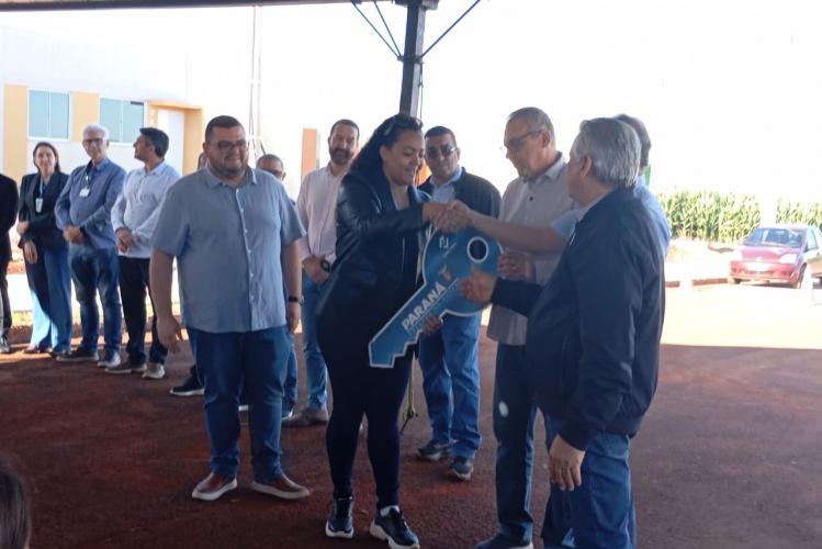 Com recursos do programa Casa Fácil, Cohapar conclui entrega de residencial em Toledo