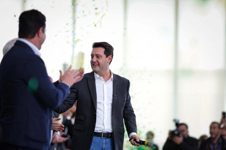 Estado amplia Asfalto Novo, Vida Nova para Municípios com cerca de 100 mil habitantes